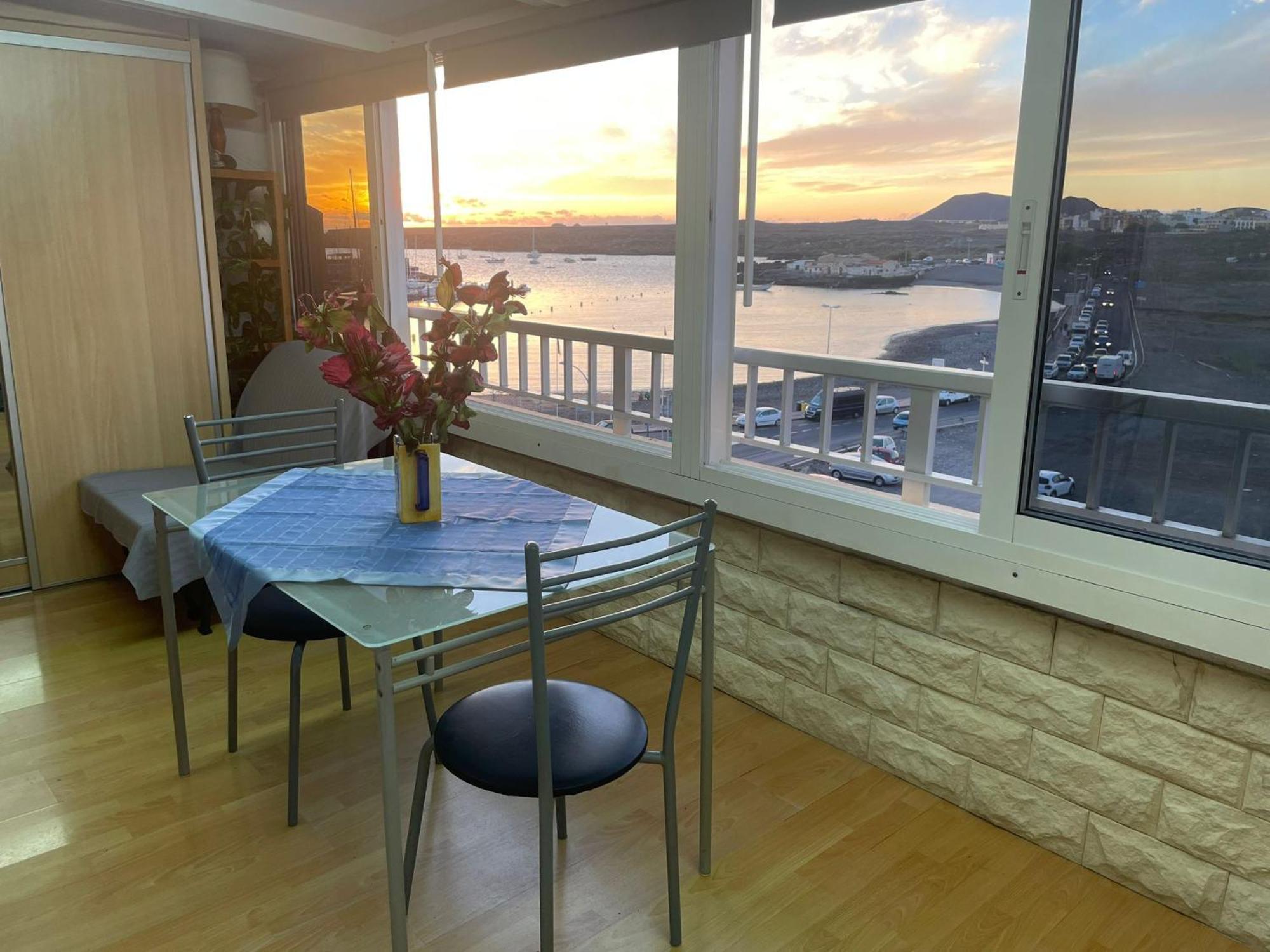 Small Rooftop, Ocean View Arona  Exterior foto